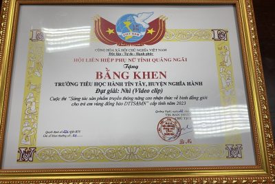 Cuộc thi Sáng tác sản phẩm tuyền thông: Lắng nghe con nói. Chủ đề “Gia đình hạnh phúc”