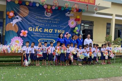 Tổ chức Tết Trung Thu cho thiếu nhi năm học 2023- 2024 Tổ chức Tết Trung Thu cho thiếu nhi năm học 2023- 2024
